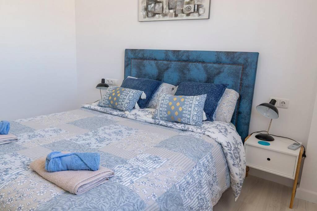 Casa Lilly-Rose, A Beautiful 3 Bedroom Detached Villa A Short Walk To The Villamartin Plaza & Golf Course Bagian luar foto