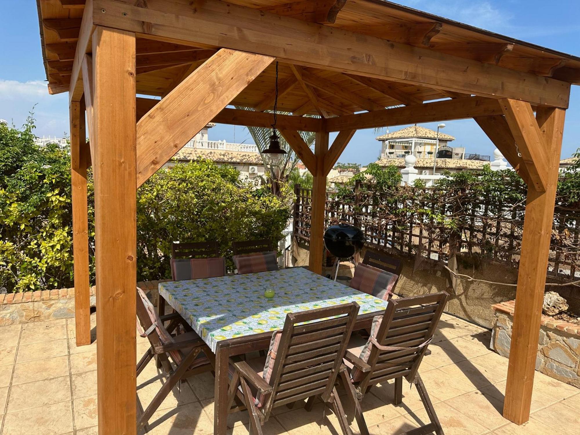 Casa Lilly-Rose, A Beautiful 3 Bedroom Detached Villa A Short Walk To The Villamartin Plaza & Golf Course Bagian luar foto